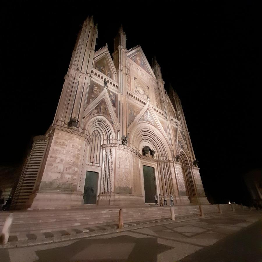 Appartamento Porta Maggiore Orvieto Exterior foto